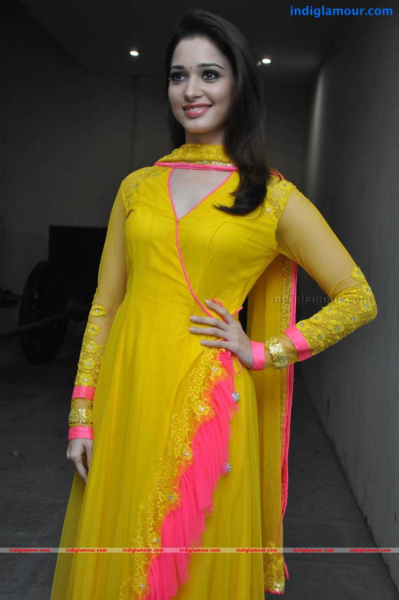 Tamanna Actress hd photo