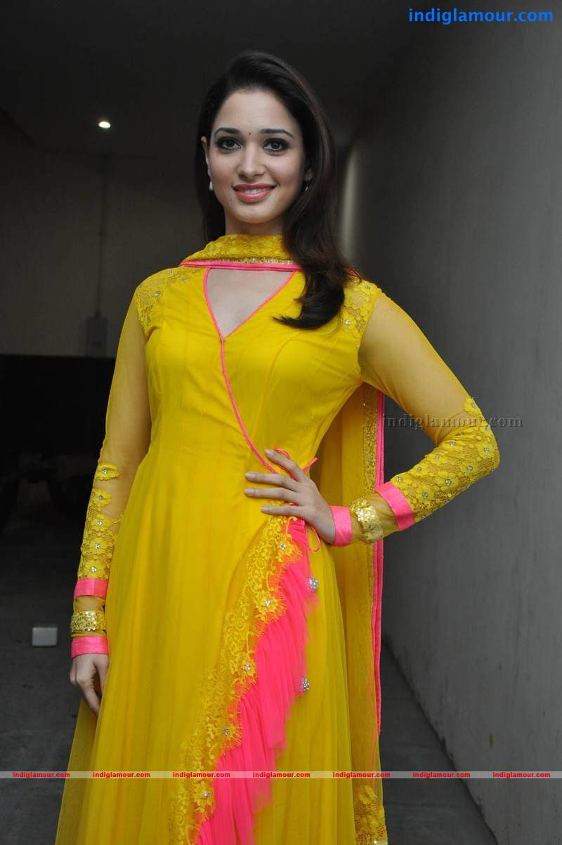 Tamanna Actress hd photo