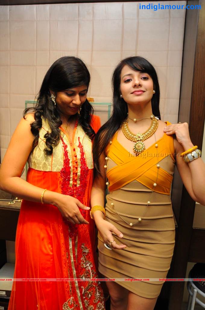 Saloni Actress hd photo