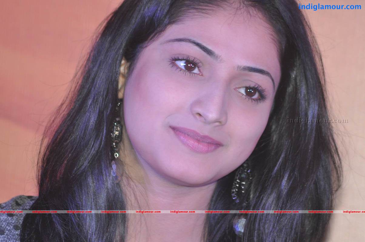 Hari Priya Actress hd photo