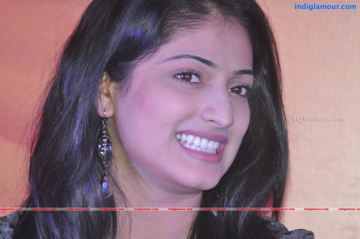 Hari Priya Actress hd photo