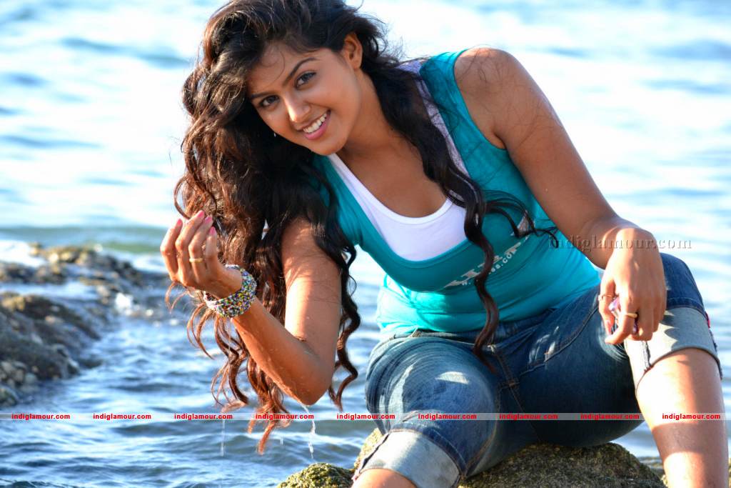 Monal Gajjar Actress hd photo