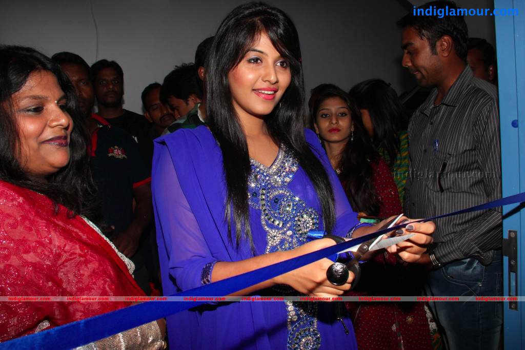 Anjali Actress hd photo