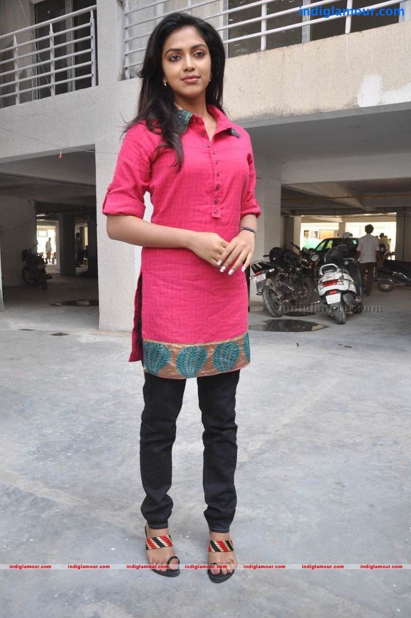 Amala Paul Actress hd photo