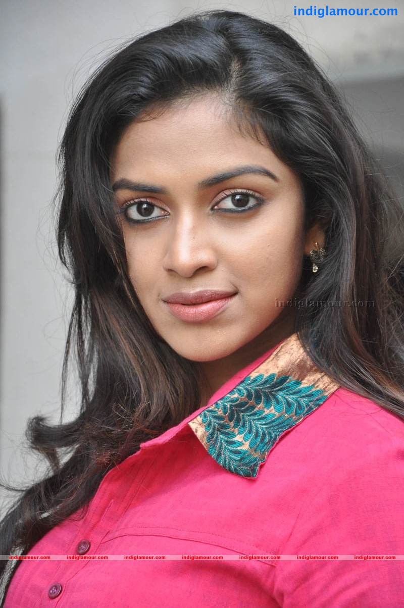 Amala Paul Actress hd photo