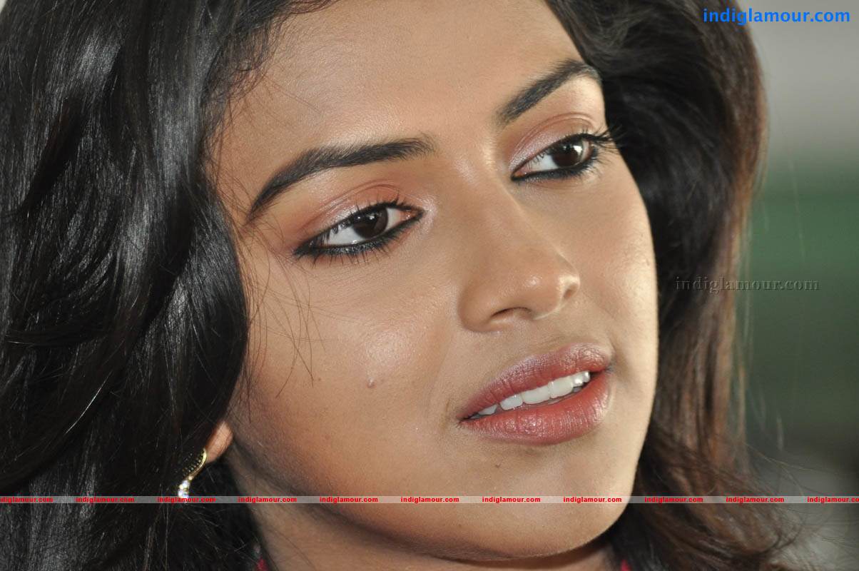 Amala Paul Actress hd photo