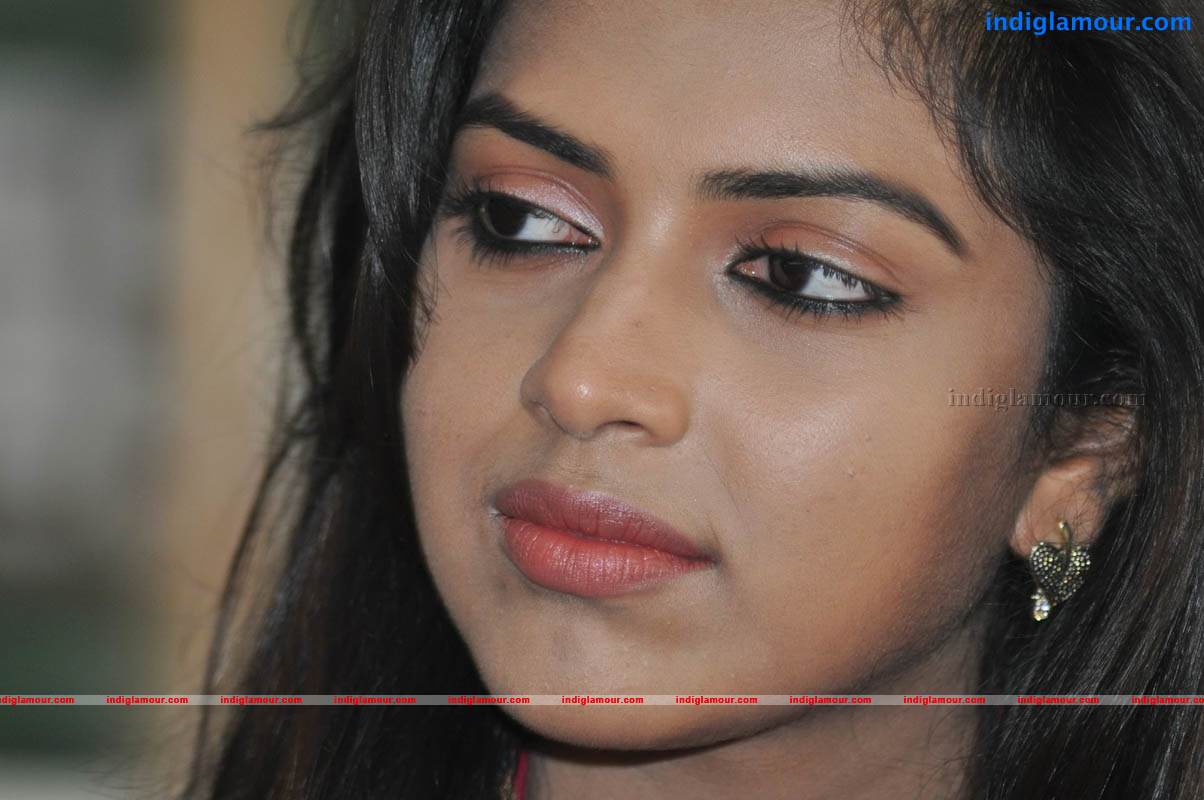 Amala Paul Actress hd photo