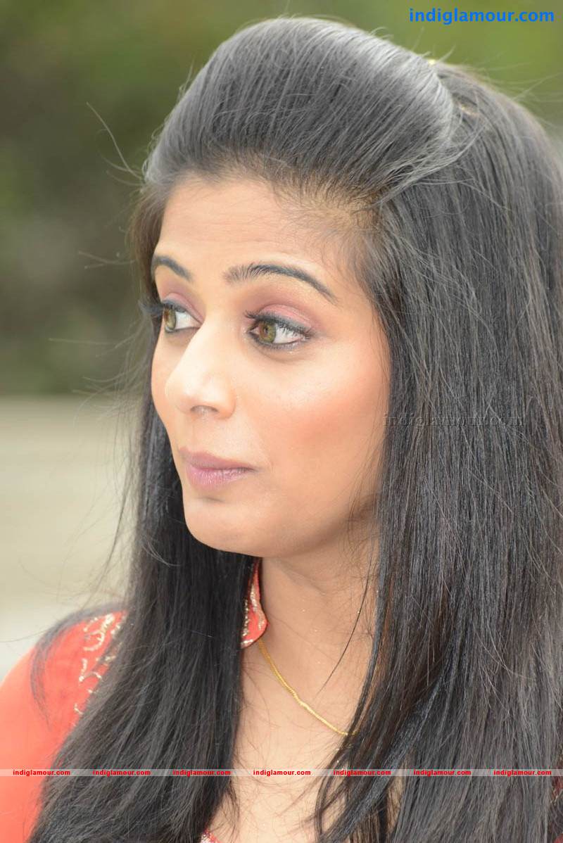 Priyamani Actress hd photo