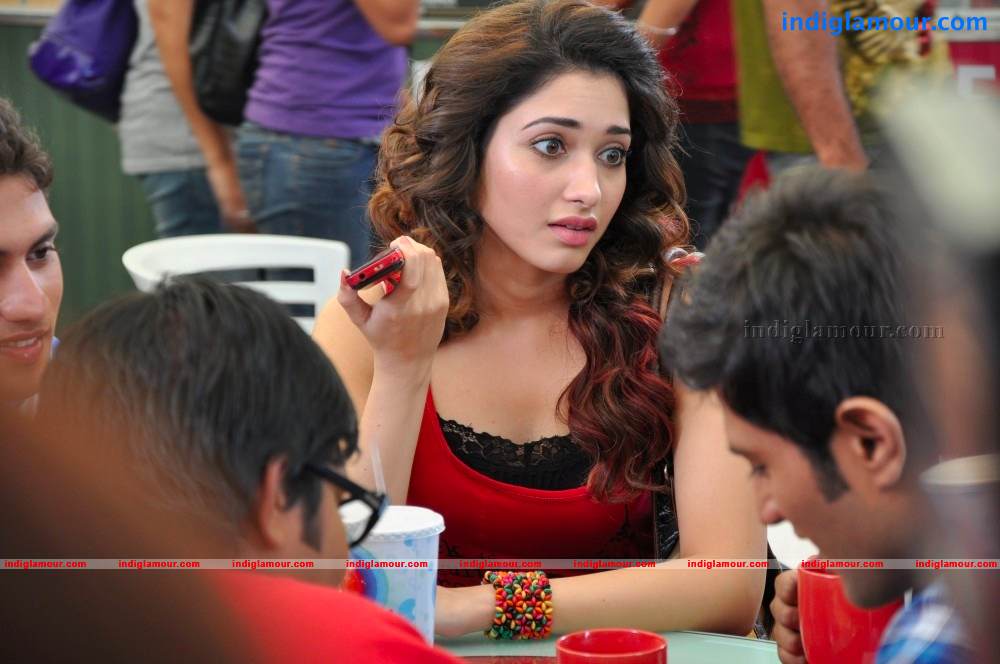 Tamanna Actress hd photo