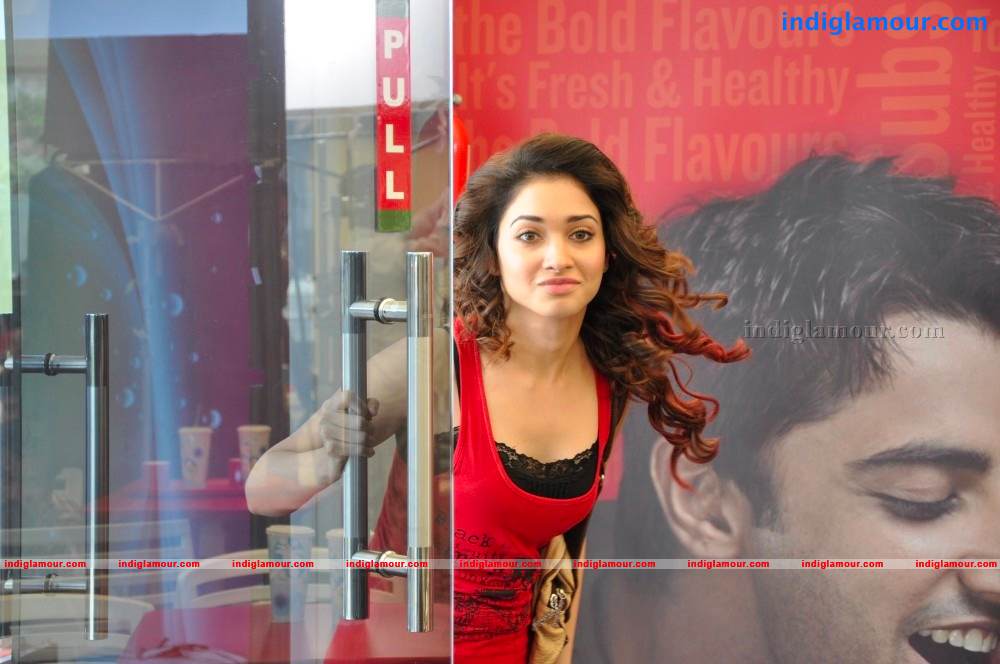 Tamanna Actress hd photo