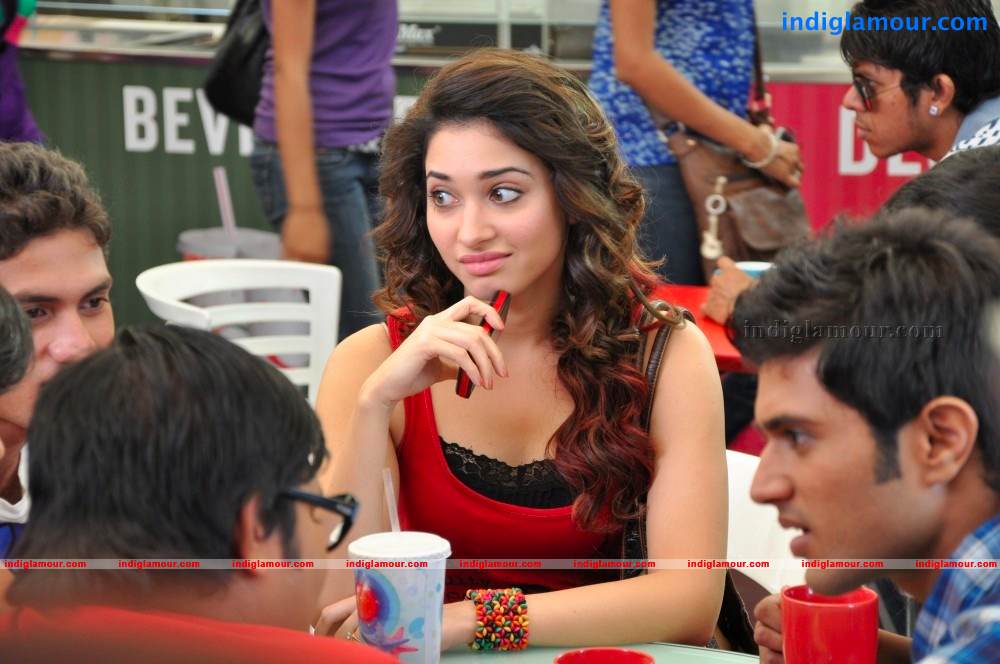 Tamanna Actress hd photo