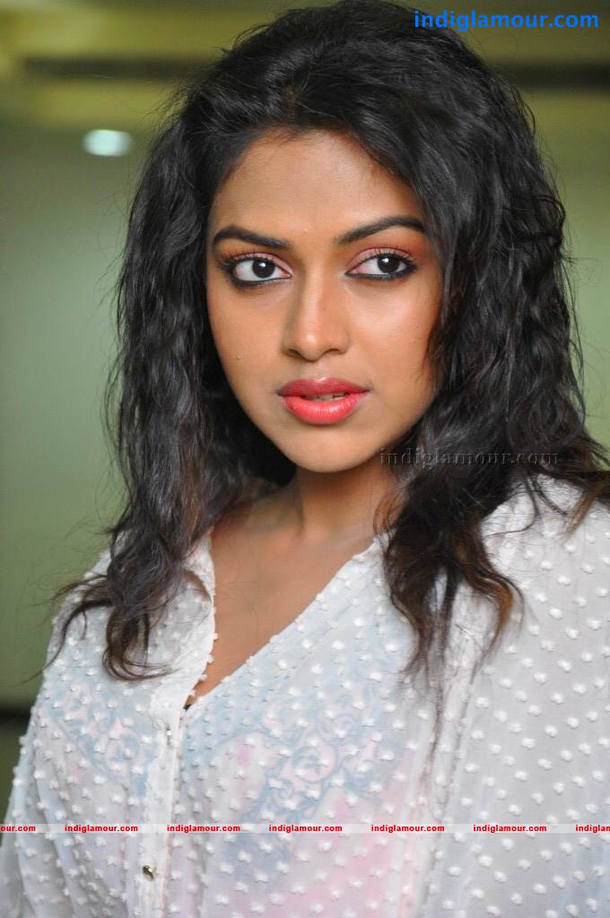 Amala Paul Actress hd photo