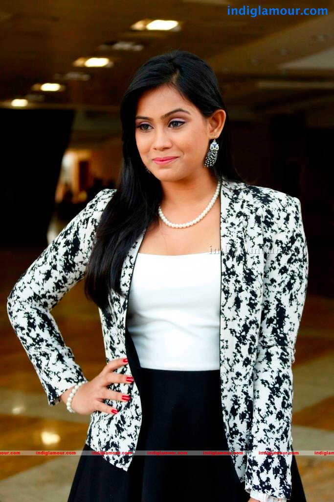 Tulasi Nair Actress hd photo
