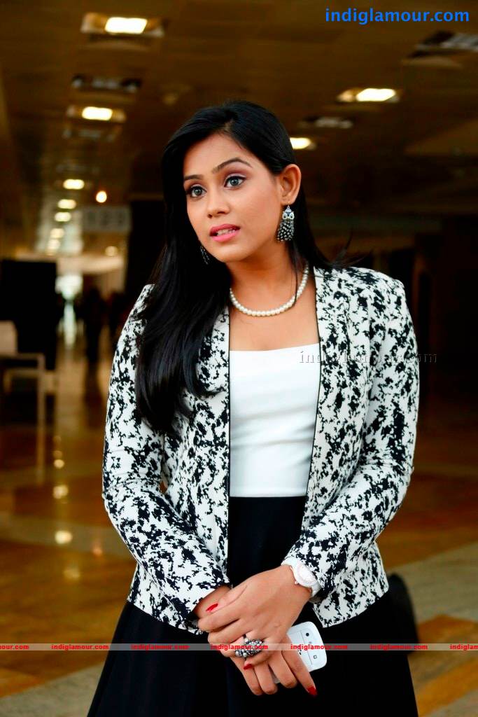 Tulasi Nair Actress hd photo
