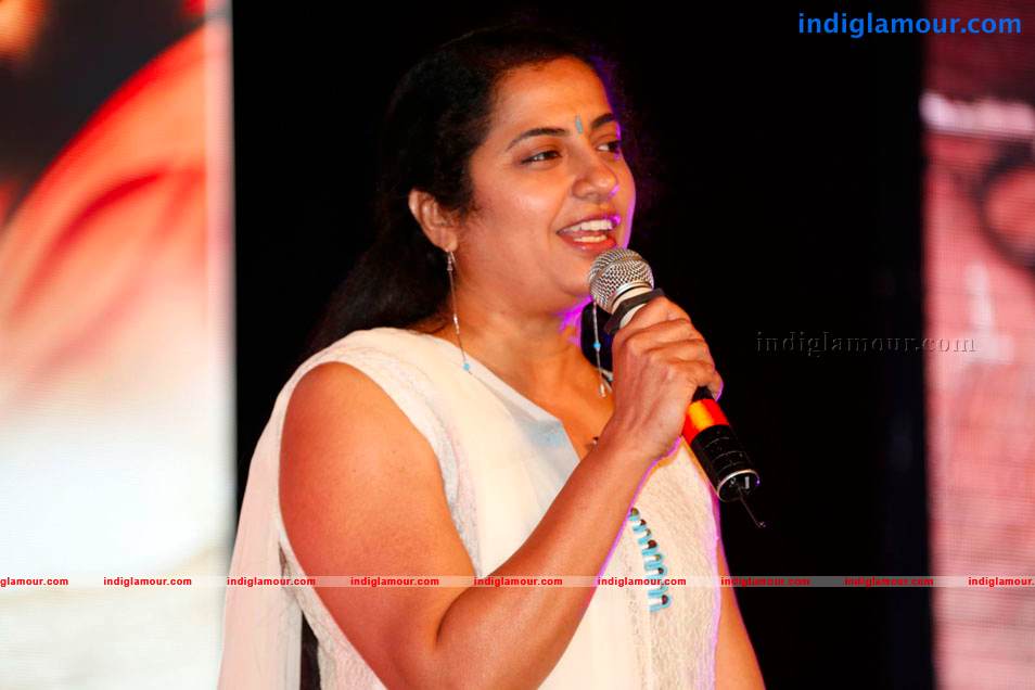 Suhasini Actress hd photo