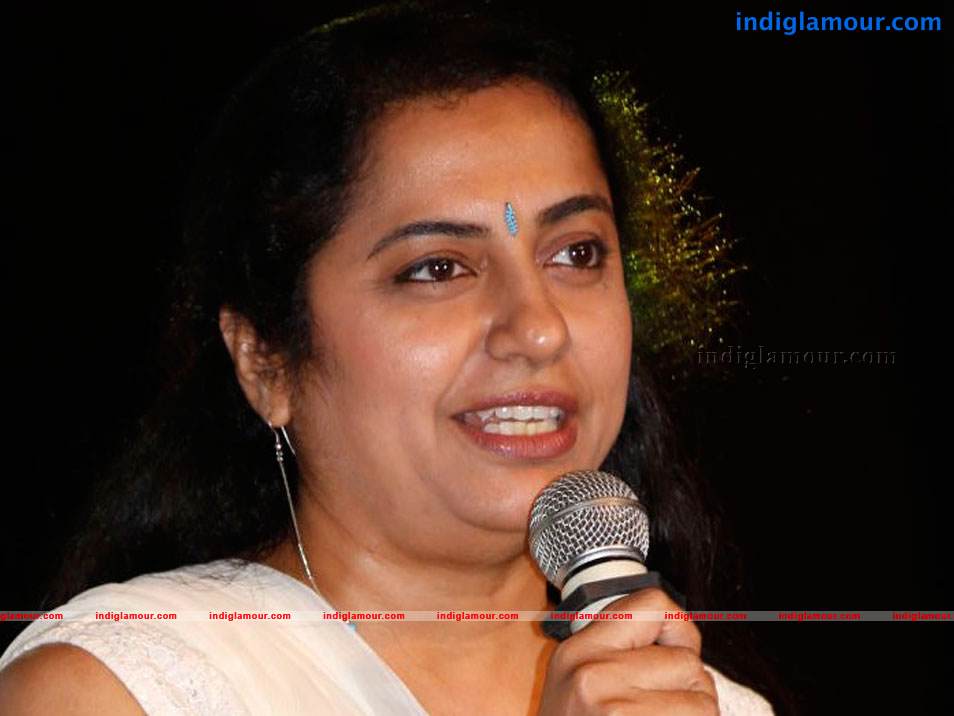 Suhasini Actress hd photo
