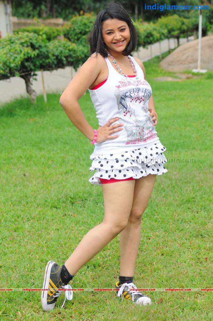 Shweta Basu Prasad Actress hd photo
