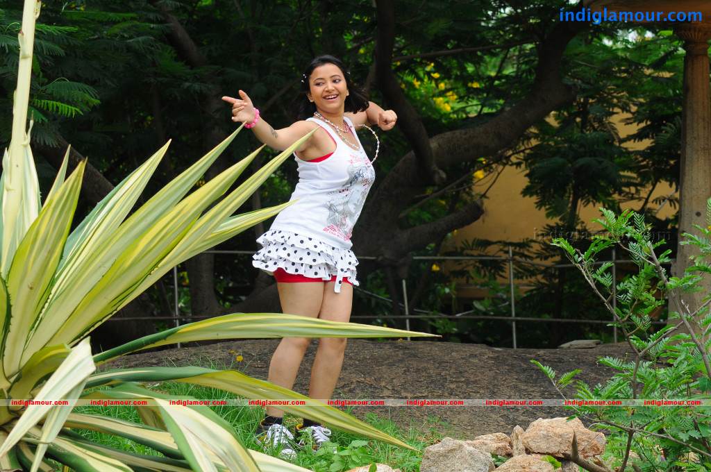 Shweta Basu Prasad Actress hd photo