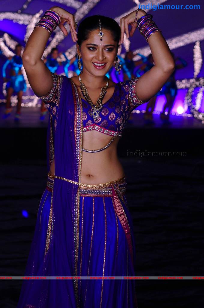 Anushka Actress hd photo