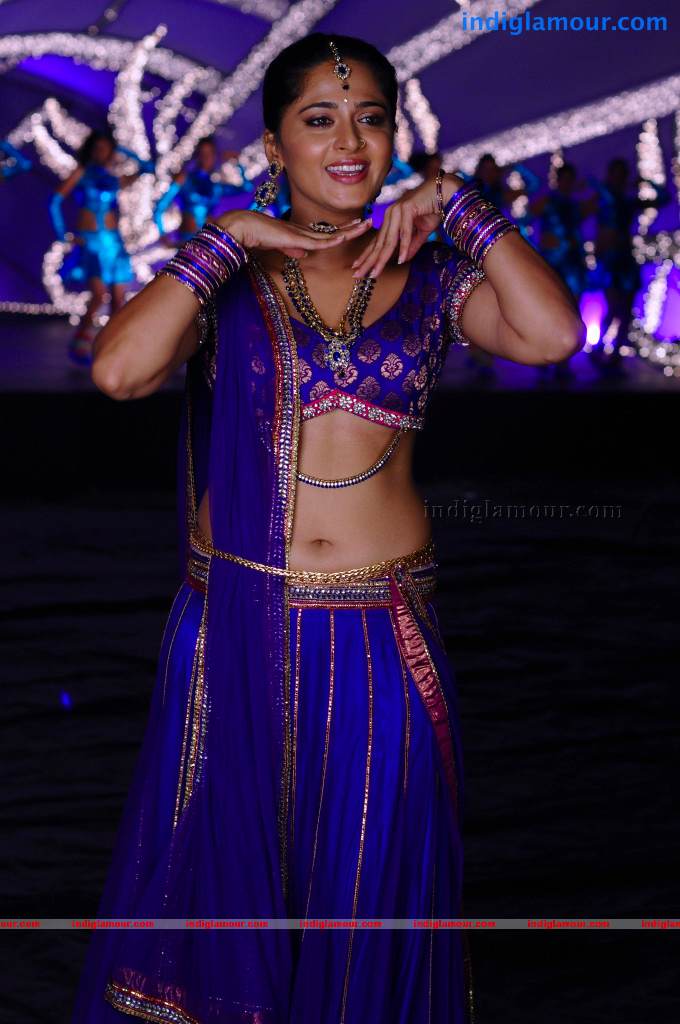 Anushka Actress hd photo