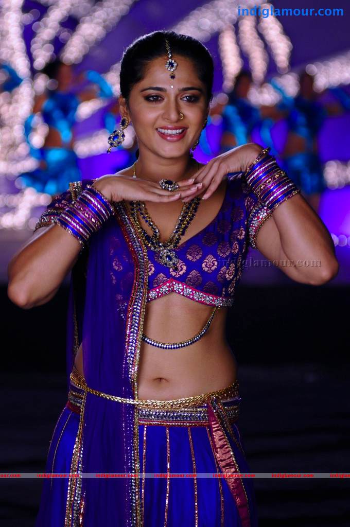 Anushka Actress hd photo