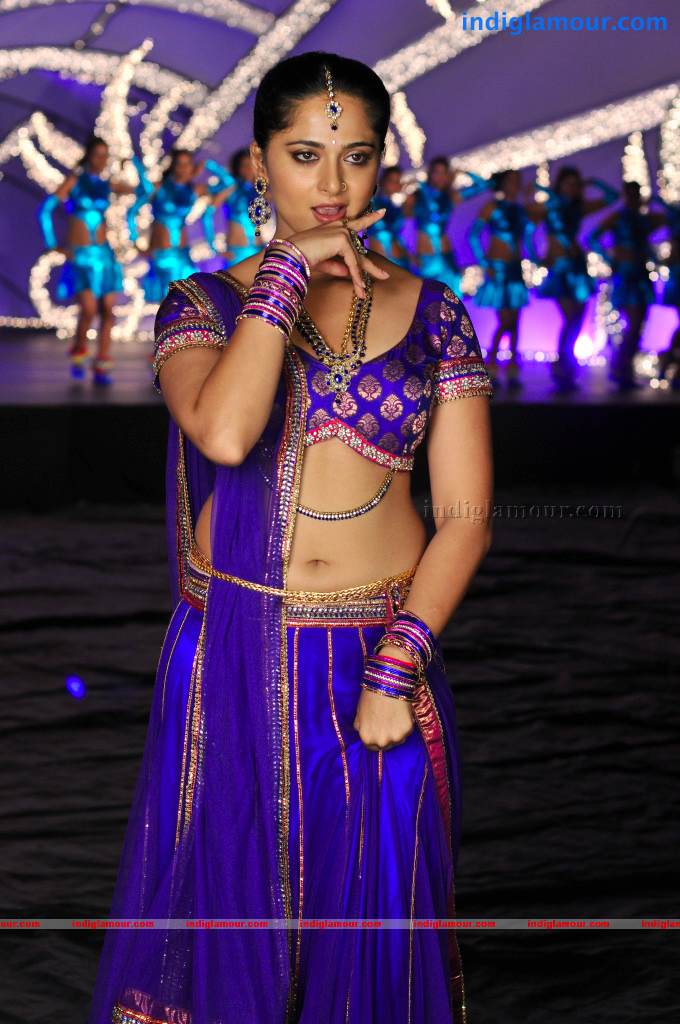 Anushka Actress hd photo