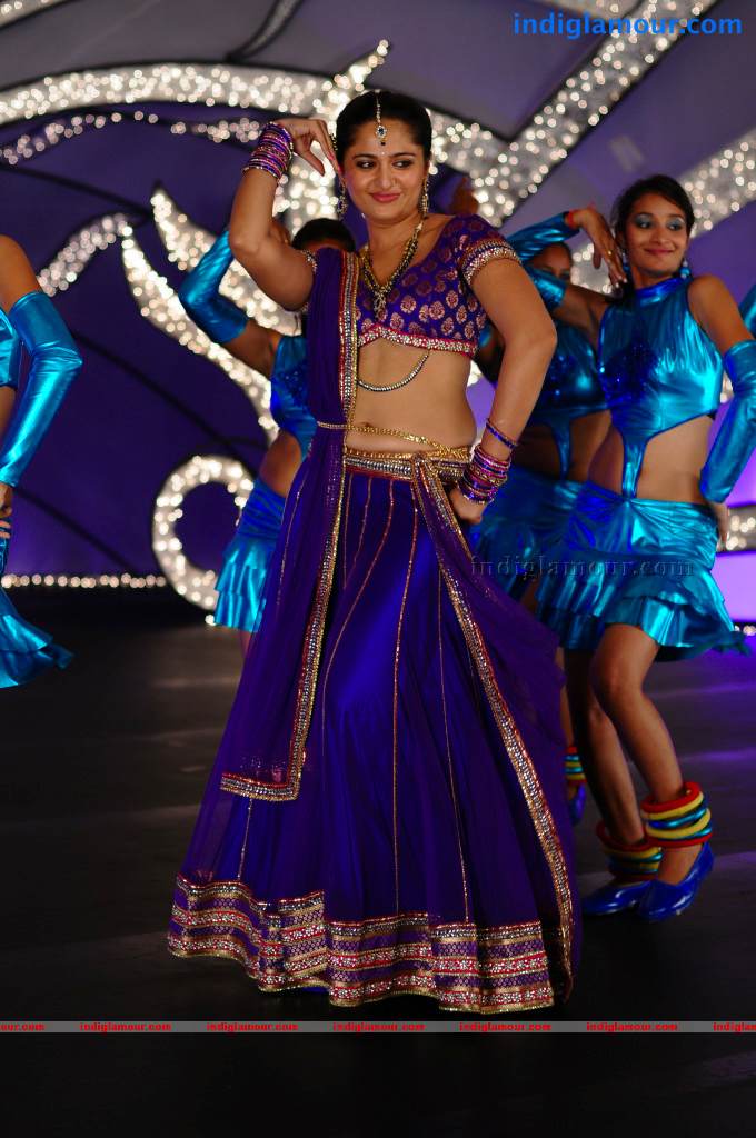 Anushka Actress hd photo