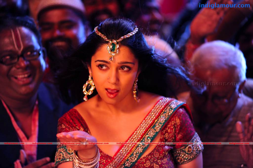 Charmi Actress hd photo