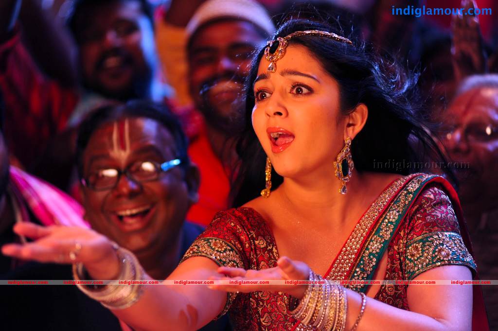 Charmi Actress hd photo