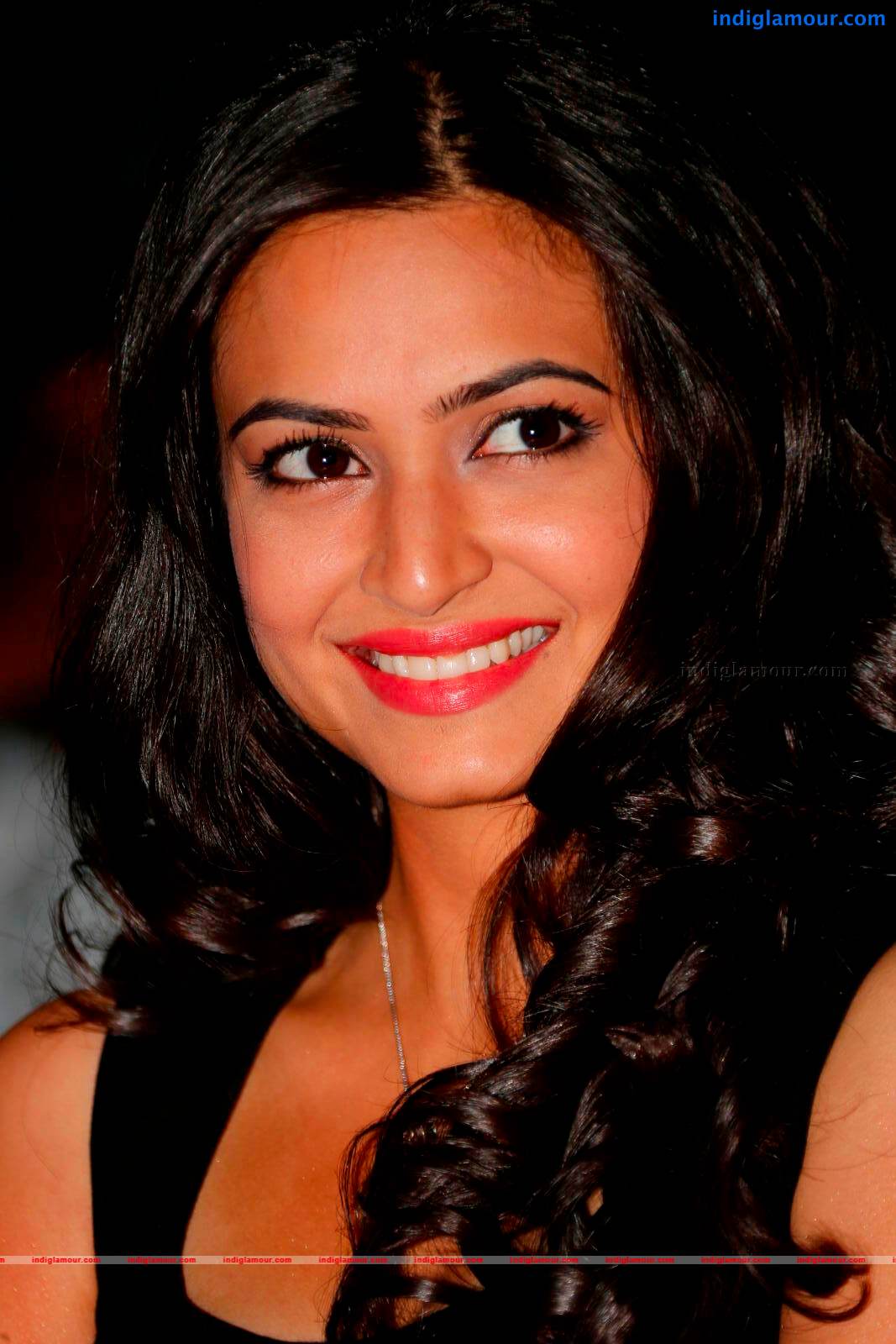 Kriti Kharbanda Actress hd photo