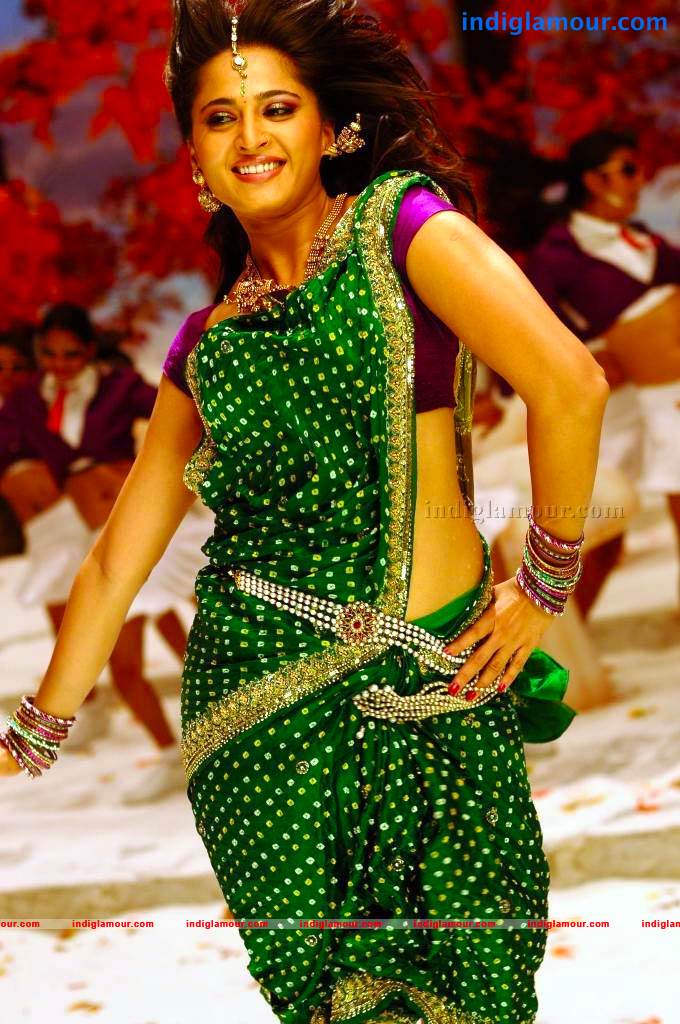 Anushka Actress hd photo