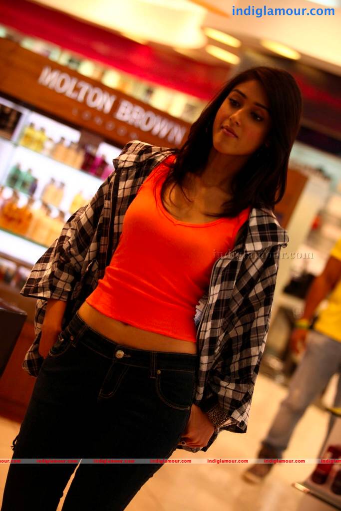 Ileana Actress hd photo