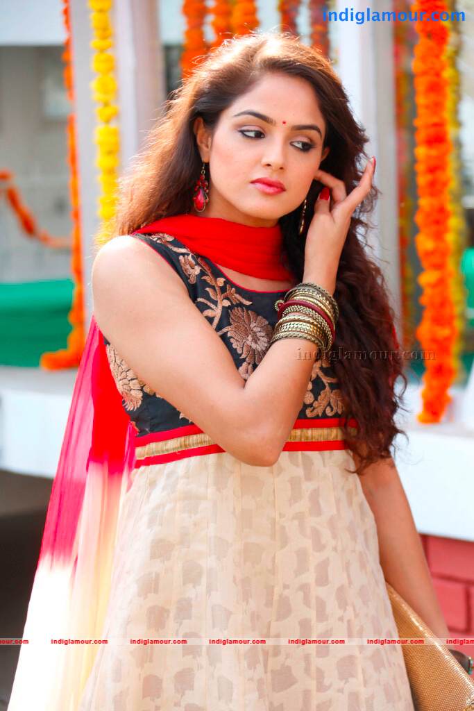 Asmitha Sood Actress hd photo
