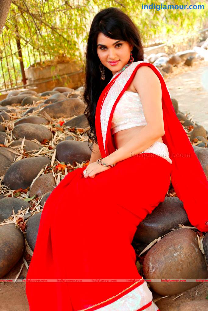 Kavya Singh Actress hd photo