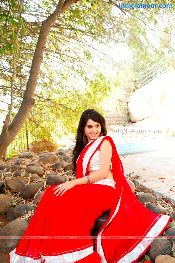 Kavya Singh Actress hd photo