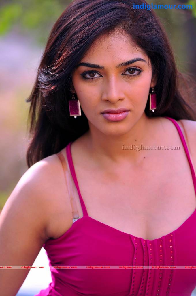 Rithika Actress hd photo