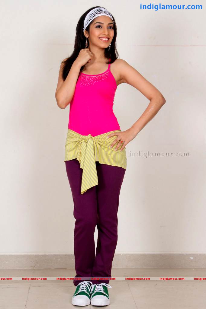 Rithika Actress hd photo