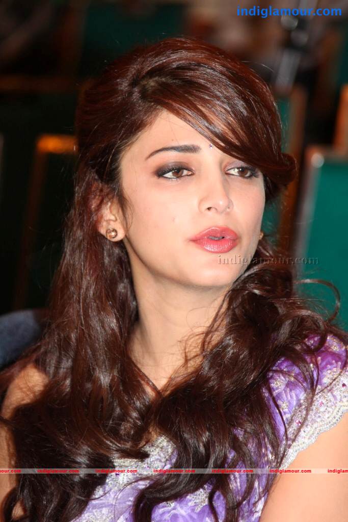 Shruti Hassan Actress hd photo