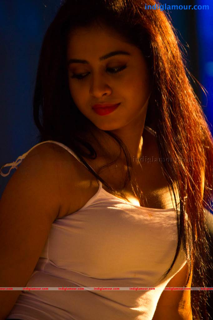 Swathi Deekshith Actress hd photo