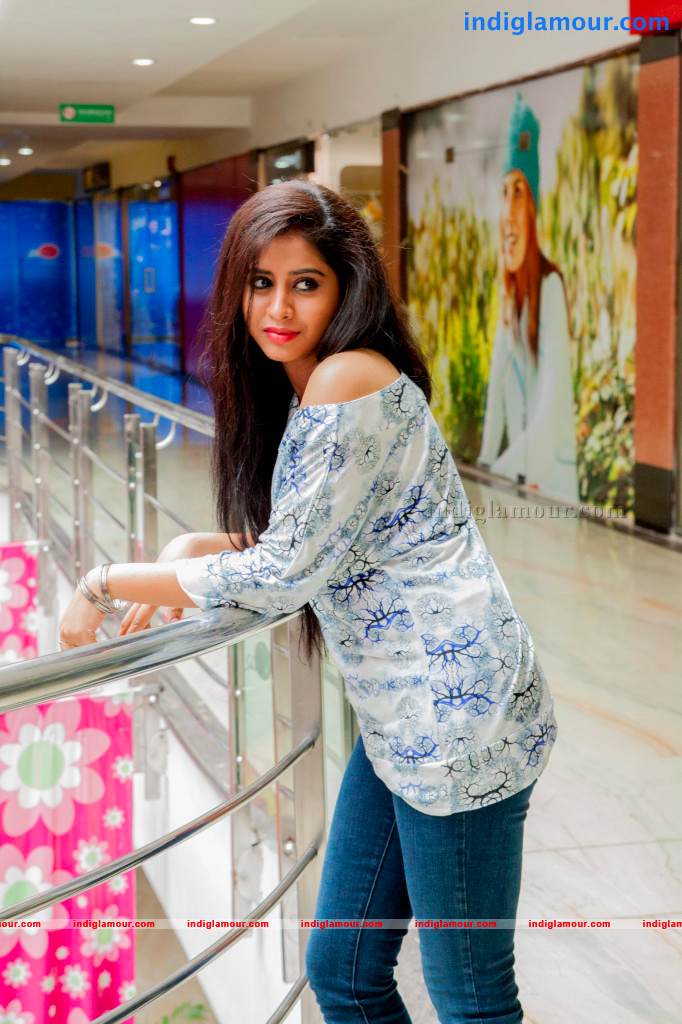 Swathi Deekshith Actress hd photo