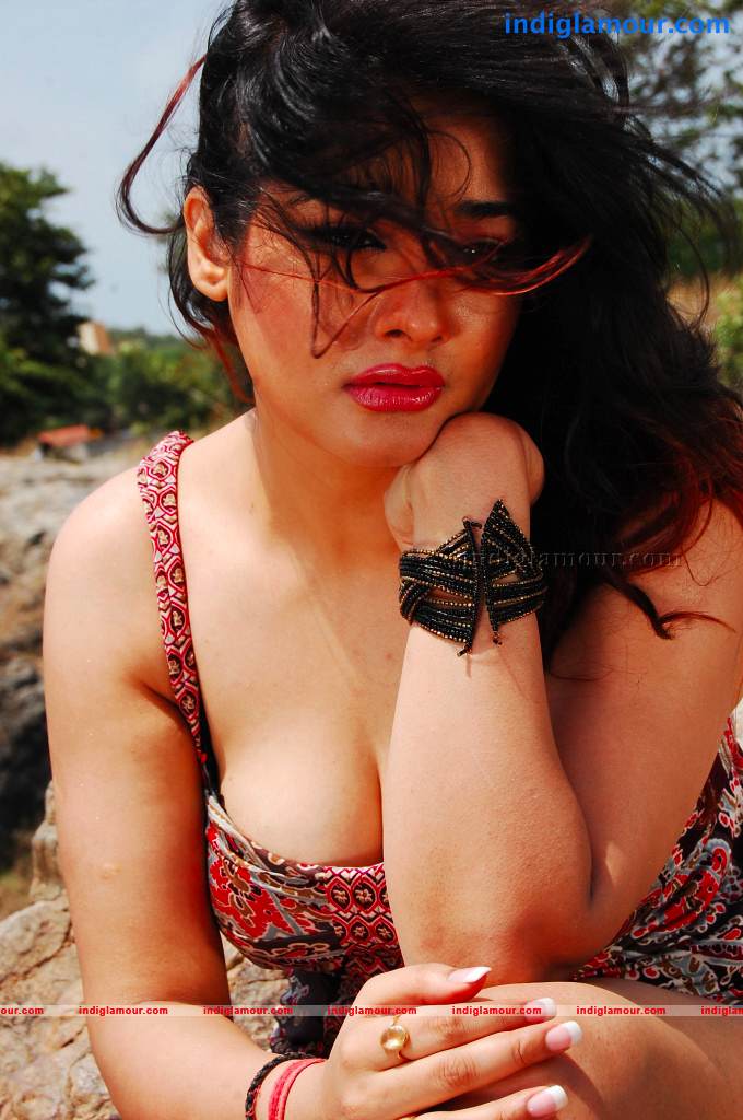 Kiran Actress hd photo