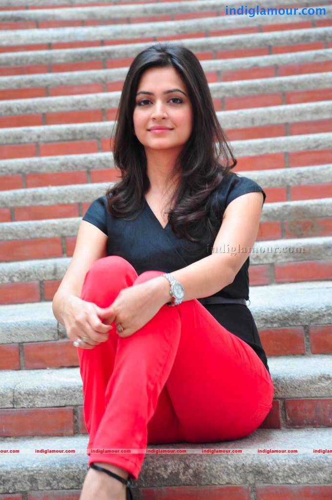 Kriti Kharbanda Actress hd photo