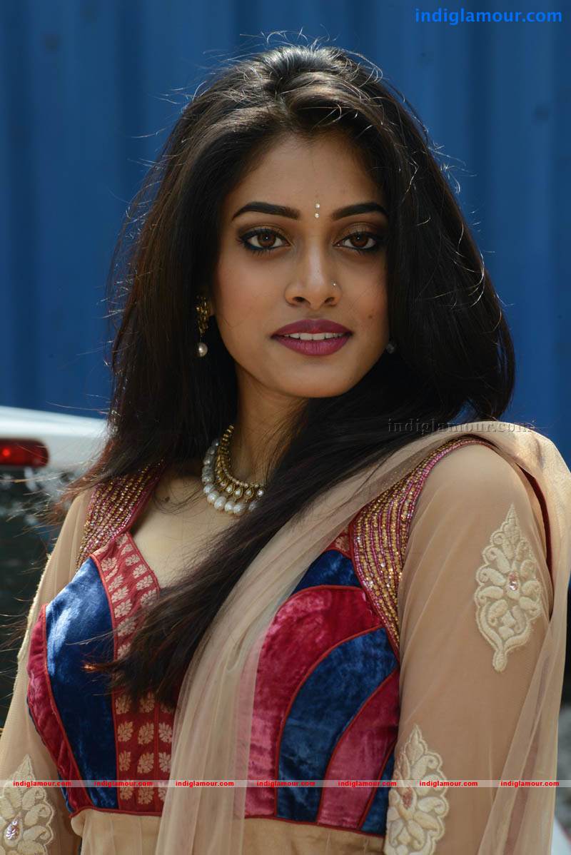 Sumona Chanda Actress hd photo