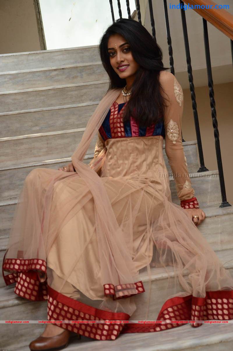 Sumona Chanda Actress hd photo