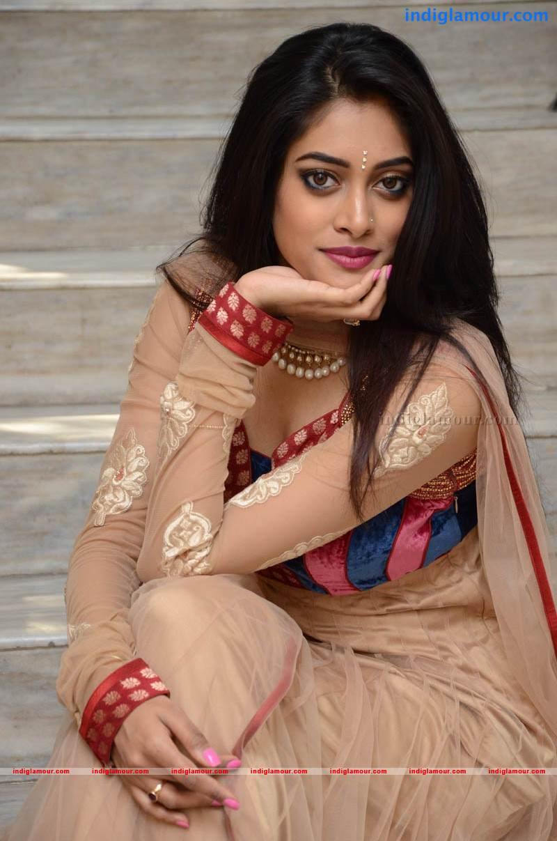Sumona Chanda Actress hd photo