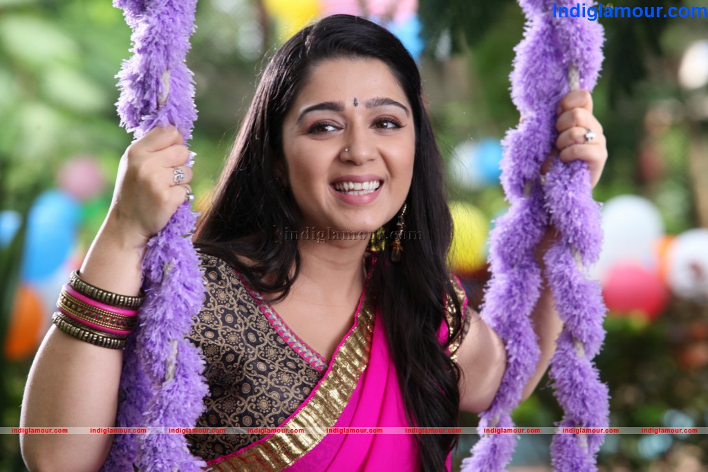 Charmi Actress hd photo