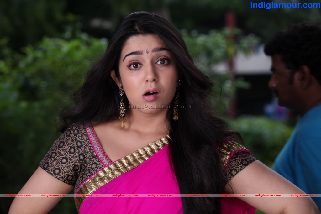 Charmi Actress hd photo