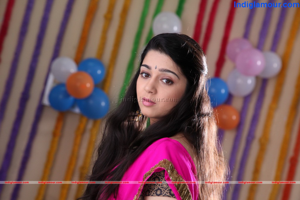 Charmi Actress hd photo