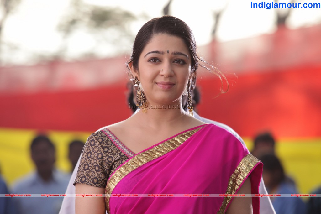 Charmi Actress hd photo