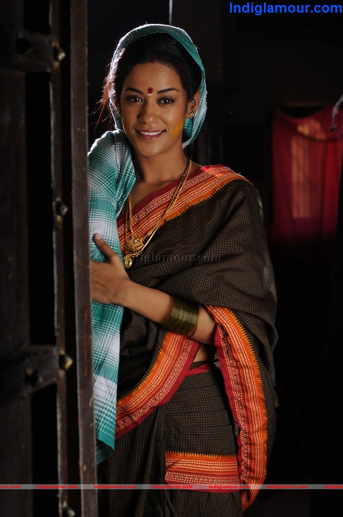 Mumaith Khan Actress hd photo